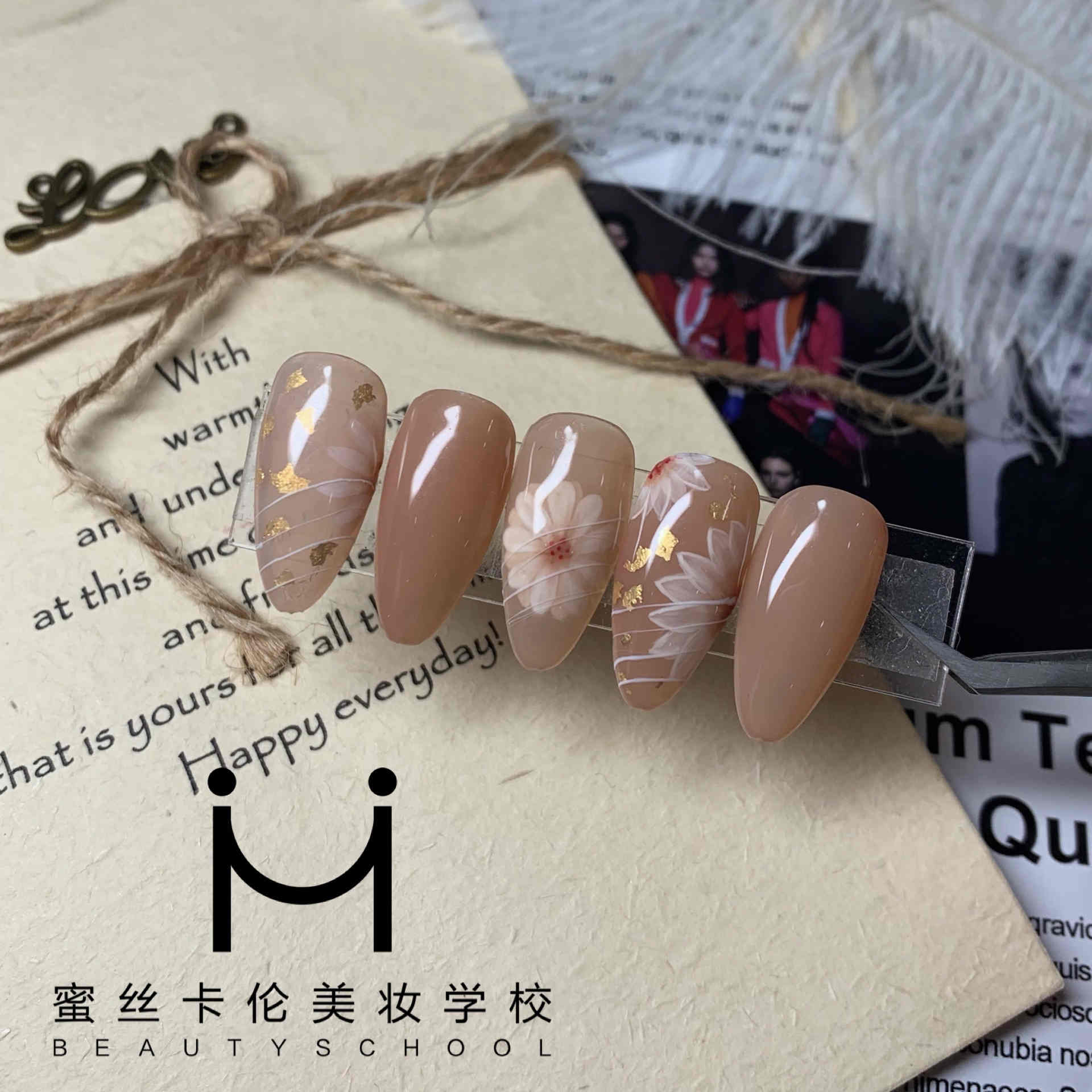 微信图片_2021120219242.jpg